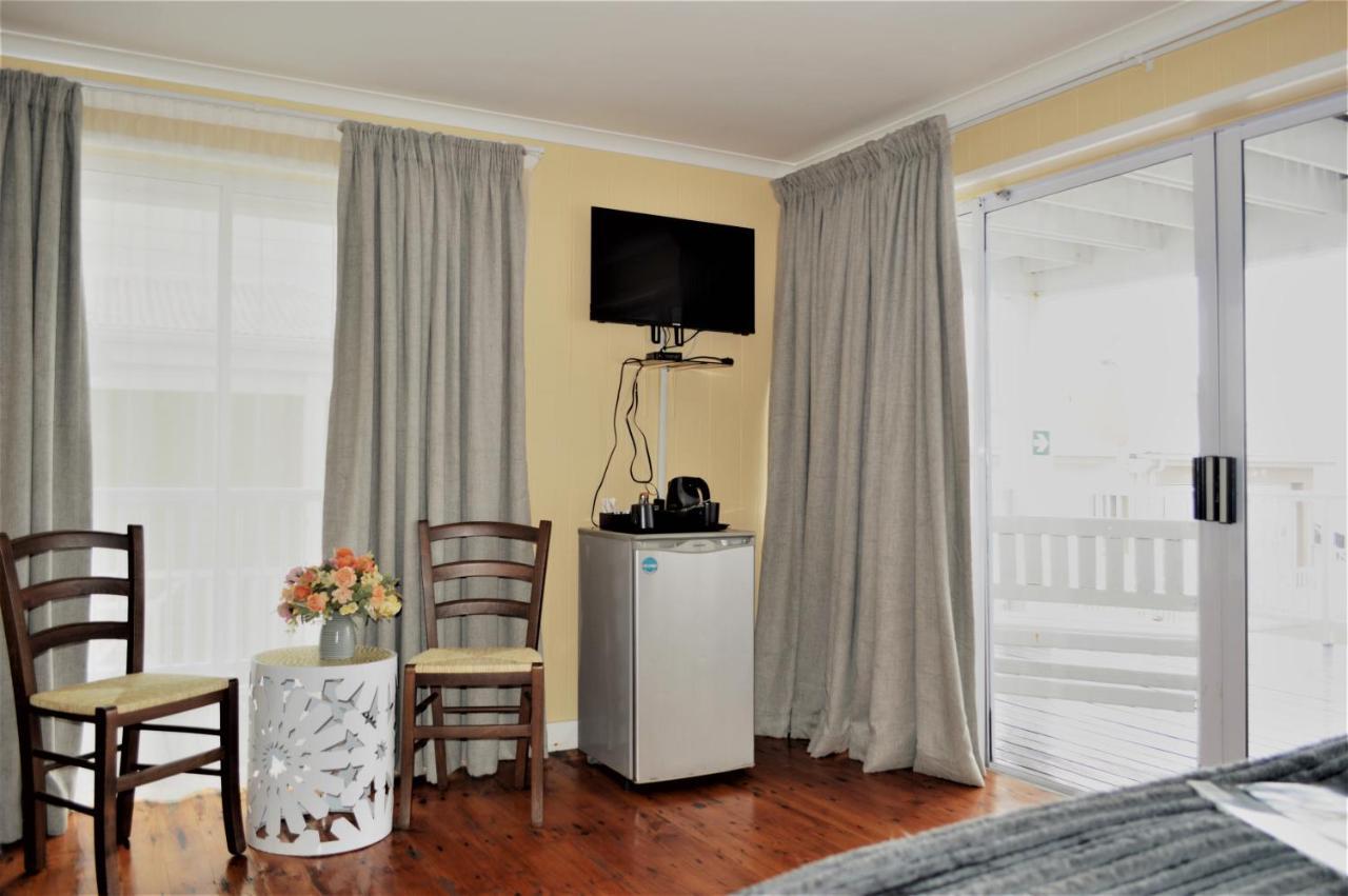 Point Village Guest House モーセル・ベイ エクステリア 写真